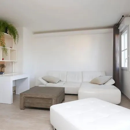Comfortable Flat 15 Min From Paris *